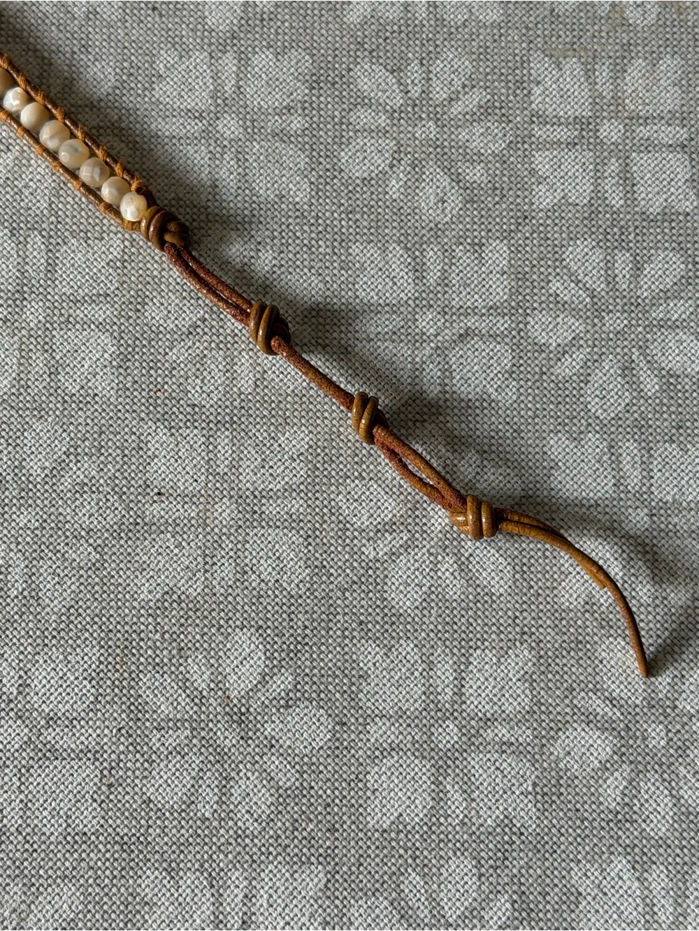 Chan Luu Cream Champagne Gray Faceted Stone Leather Triple Wrap Bracelet - Picture 5 of 8